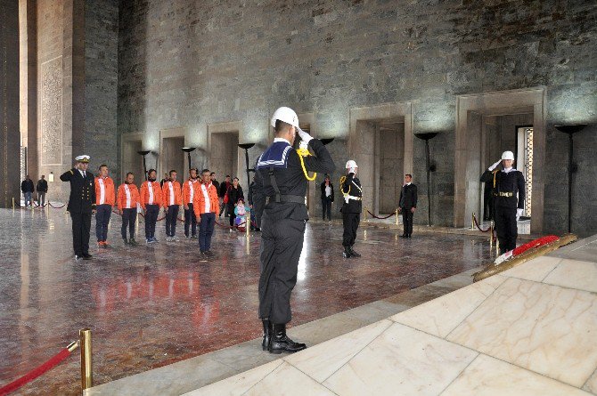 Muratpaşalı Bisikletçiler Anıtkabir’de