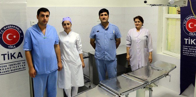 Tacikistan Vahdat Merkez Hastanesi’nin İlk Yardım Kliniğini Yenilendi