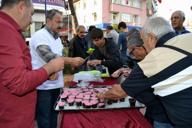 Aydın’da ‘Bozoklar’ Tatlısına Yoğun İlgi