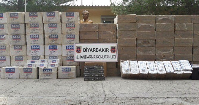 Diyarbakır’da Piyasa Değeri 425 Bin Tl’lik Sigara Ele Geçirildi