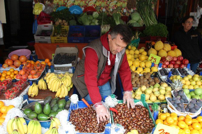 Bilecik’te Kışın Vazgeçilmezi Kestane 13 Liradan Tezgahlarda