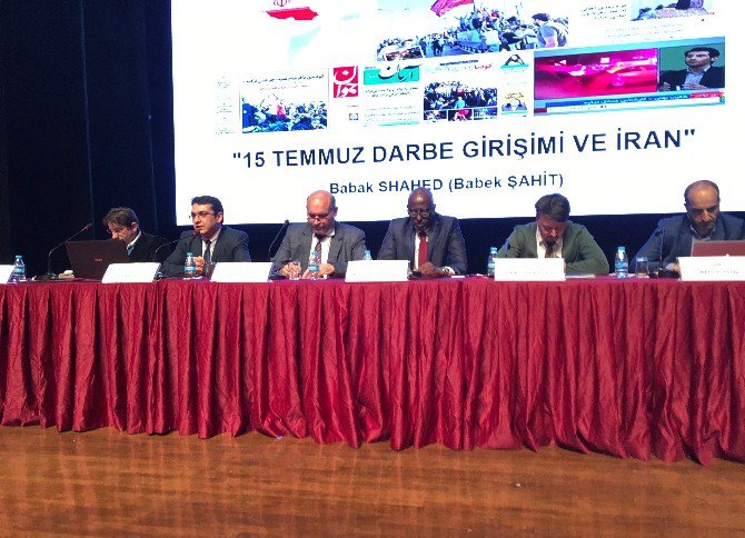 Somalili Ve İranlı Katılımcılar Zeytinburnu’ndaki Panelde 15 Temmuz’u Anlattı