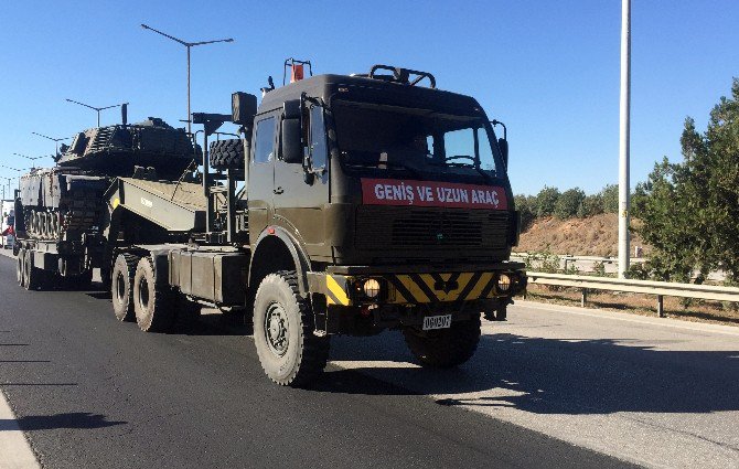 Şırnak’a Askeri Araç Sevkiyatı