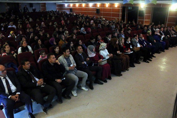 Huzurlu Aileler İçin Seminerler Sürüyor