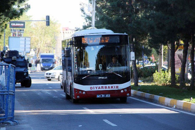 Diyarbakır’da Belediye Binasında Güvenlik Önlemleri Artırıldı