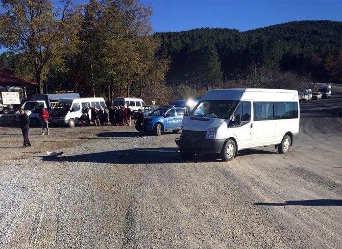 Şenyayla’da Kaza: Biri Ağır 3 Yaralı