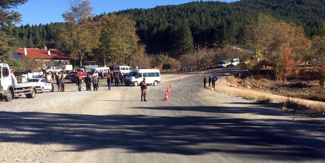 Şenyayla’da Kaza: Biri Ağır 3 Yaralı