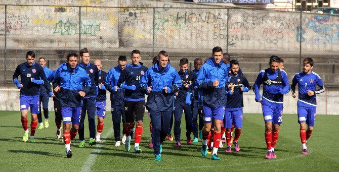 Karabükspor’da Bursaspor Hazırlıkları Sürüyor