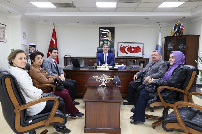 Turgutlu’da Eğitimcilerden Başkan Şirin’e Hizmet Teşekkürü