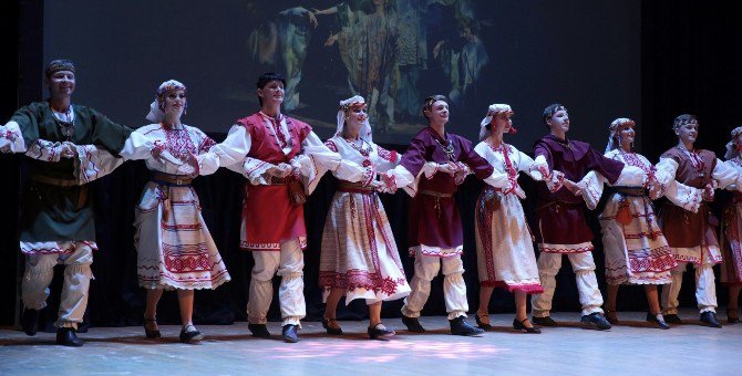 Belarus Devlet Dans Topluluğu Eskişehir’de Gösteri Sundu