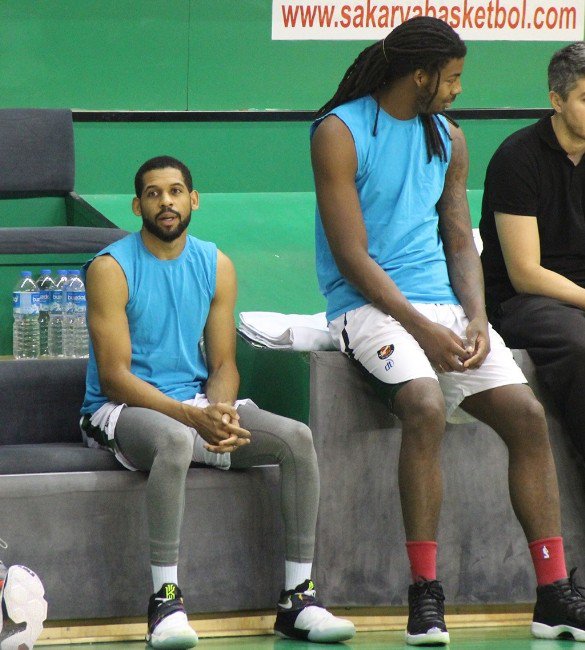 Büyükşehir Basket’in Abd’li Oyuncuları Şampiyonluğa İnanıyor