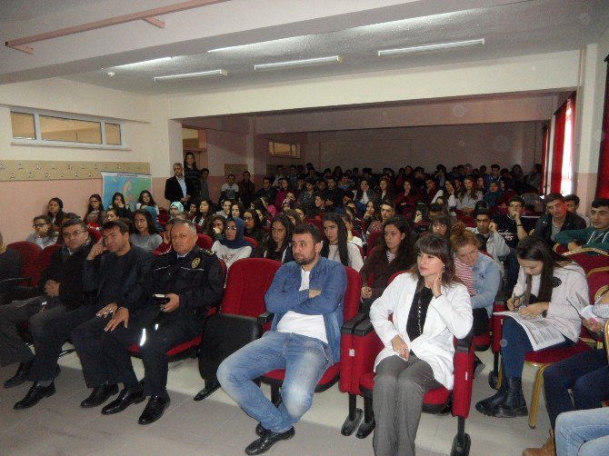 Bozüyük’te Öğrencilere Polislik Mesleği Tanıtıldı