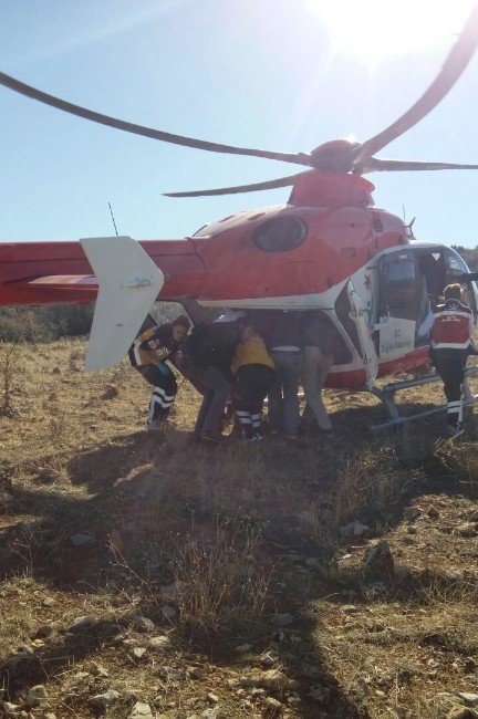 Hava Ambulansı, Kara Ambulansının Yerini ’Dumanla’ Buldu