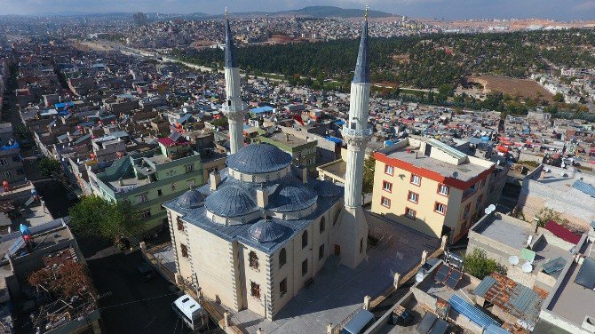 Büyükşehir İhtiyaç Duyulan Bölgelere Cami Yapıyor