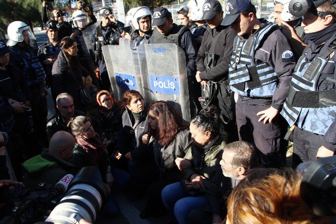 Dbp Eş Genel Başkanı Tuncel Gözaltına Alındı