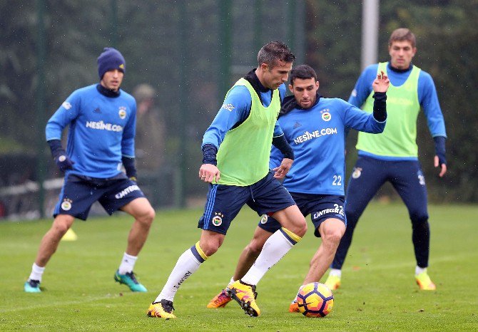 Fenerbahçe, Akhisar Belediyespor Maçı Hazırlıklarına Başladı