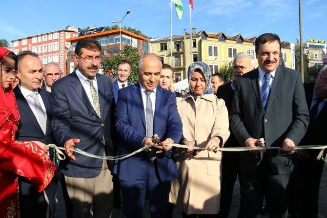 Giresun’da Öğrenciler İşaret Diliyle 15 Temmuz Marşı Okudular