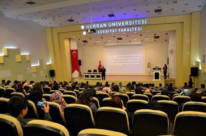 Harran Üniversitesinde ’’Kainatın Dili Matematik’’ Konferansı