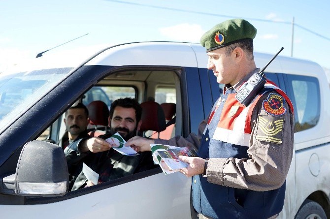 Jandarmadan Hayat Kurtaran Emniyet Kemeri Uyarısı