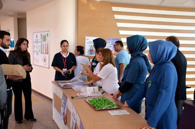 Tıp Fakültesi Hastanesinde Organ Bağışı Haftası Etkinlikleri Yapılıyor