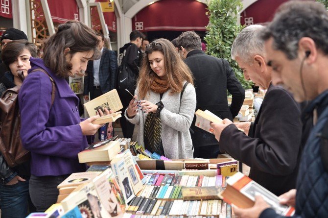 Beyoğlu Sahaf Festivali Yoğun Talep Üzerine Uzatıldı