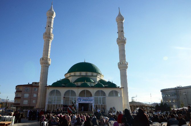 Bakan Tüfenkci, Malatya’da Cami Açılışına Katıldı