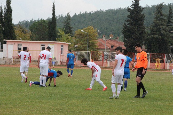 Bilecikspor: 3 - Güneşspor: 1