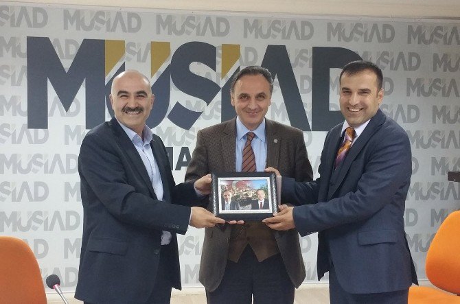 Dika Müsiad’ın Dost Meclisine Katıldı