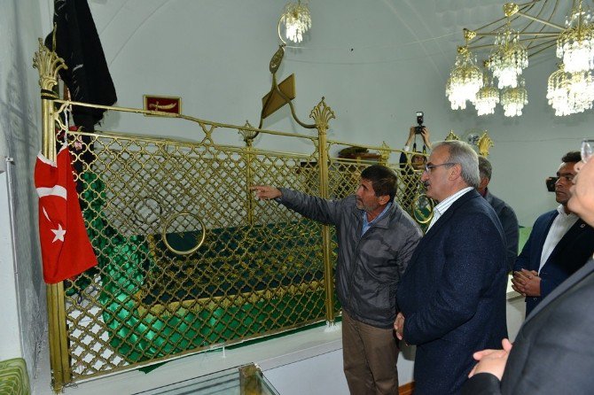 Vali Karaloğlu, Elmalı’da İncelemelerde Bulundu