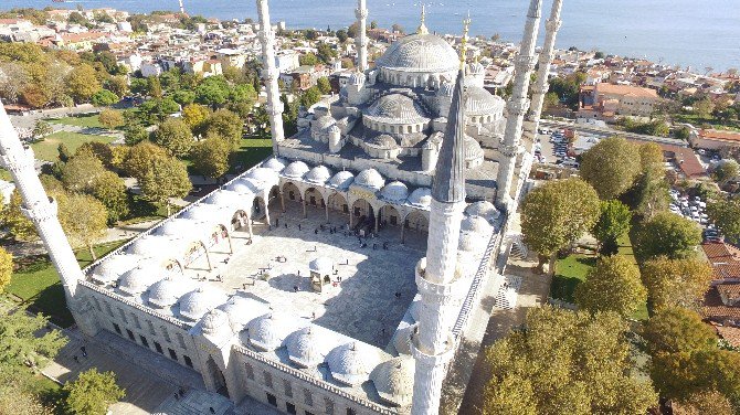 Restorasyonu Tamamlanan Sultanahmet Camii Havadan Görüntülendi