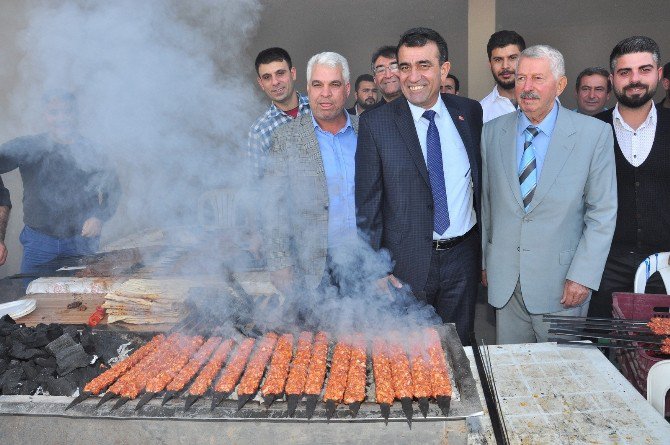 Yüreğir Karşıyaka Sanayi Sitesi’ne Kebaplı Tanıtım