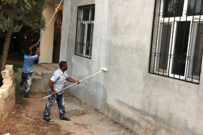 Akçakale Belediyesi Vatandaşın Acı Gününde De Yanında