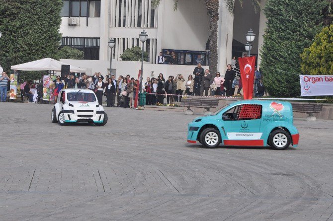 İzmir’in Göbeğinde Organ Bağışı İçin Nefes Kesen Gösteri