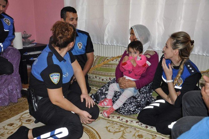 Toplum Destekli Polislerden Aile Ziyareti