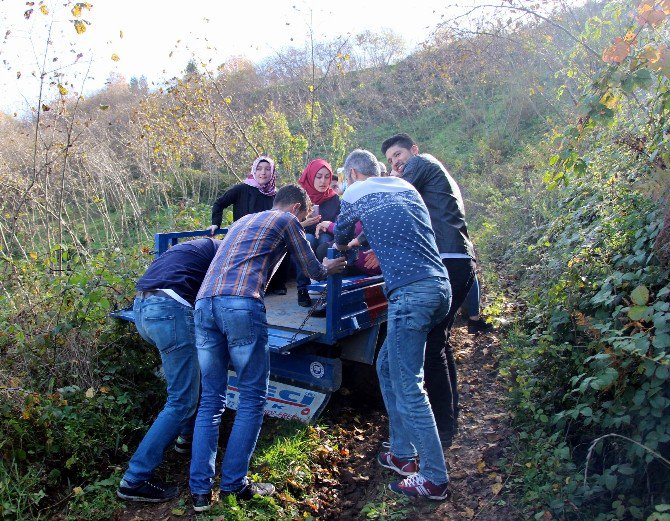 Patpatla Hasada Giden Öğrencilerin İlginç Anları