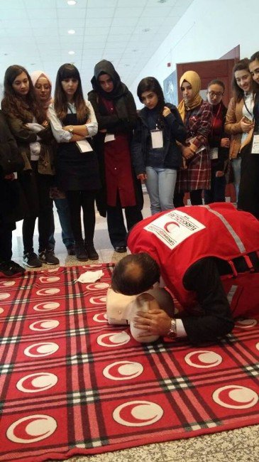 İnübat Ve Kızılay Malatya Şubesinden İlk Yardım Eğitimi