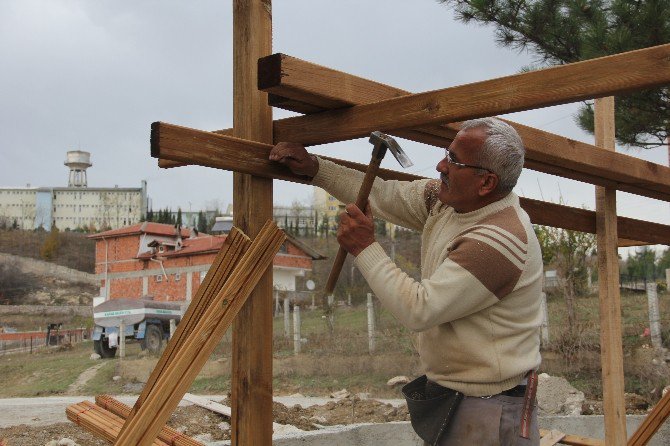 Kavak’ta Şehit Ümit Eker Parkı Yenileniyor