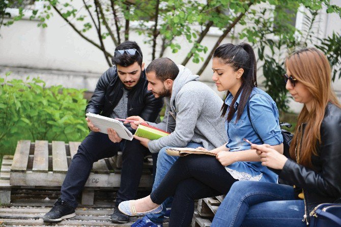 Öğrencilerin Kariyer Planlaması Bu Merkezde Yapılacak