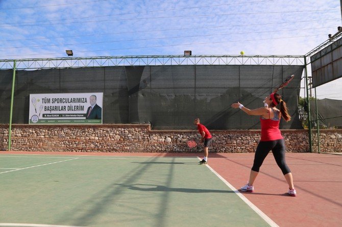 Finale Doğru Kortlarda Heyecan Dorukta