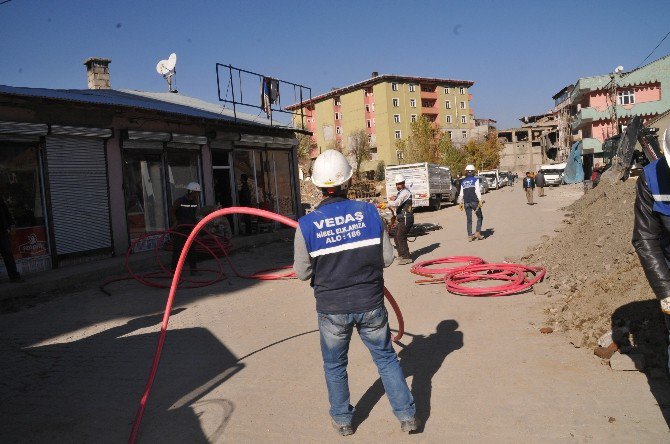 Vedaş’tan Yüksekova’ya 20 Milyon Tl’lik Yatırım