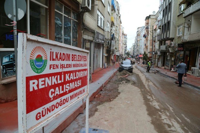 İlkadım’da Kaldırımlar Renkleniyor