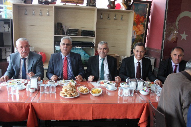 Uysal Ve Madenoğlu Gmis Temsilcileri İle Buluştu