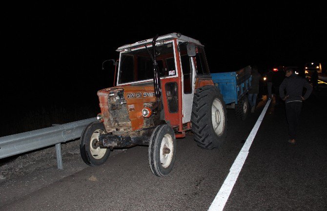 Kütahya’daki Zincirleme Trafik Kazasında 2 Kişi Yaralandı