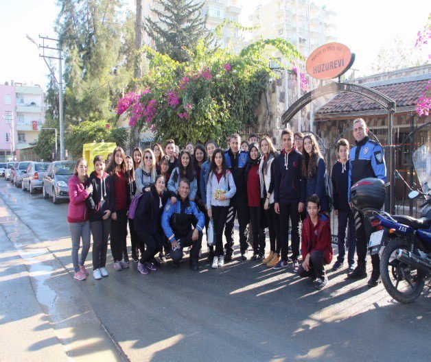 Mersin Emniyet Müdürlüğü’nden Lise Öğrencilerine Gezi