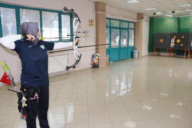 Sevim’in Hedefi, 12’den Vurmak