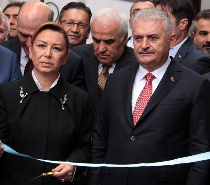 Başbakan Yıldırım, Yarın Mhp Lideri Bahçeli İle Görüşecek