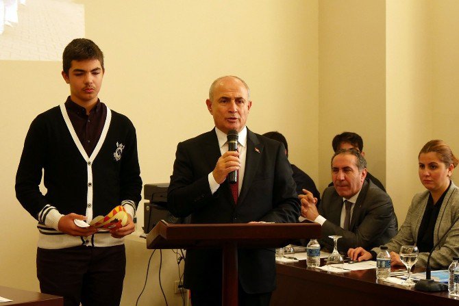 Başkan Akgün: “Farklılıklar Yaşam Kaynağımızdır”