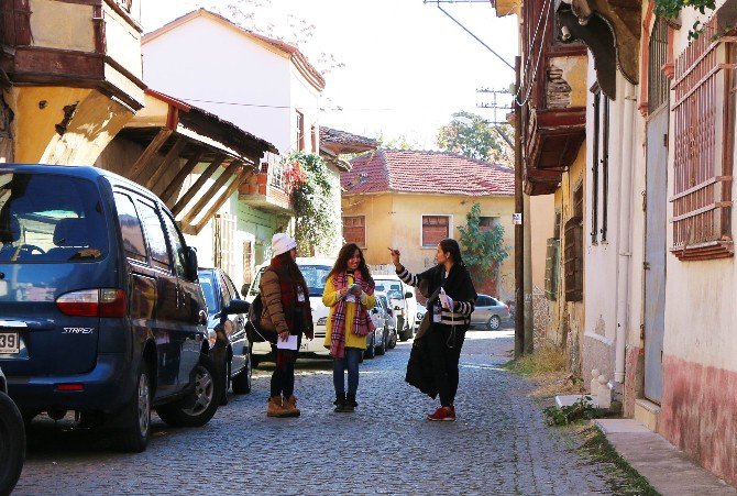 Mimar Adayları Edremit’in Analizini Çıkartıyor