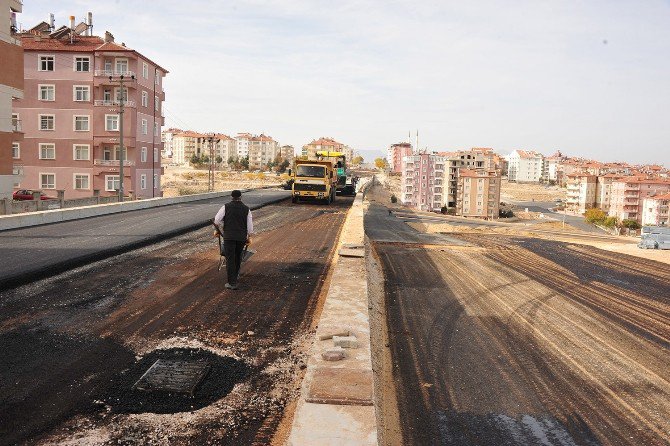 Doğukışla Köprüsünde Asfaltlama Çalışmaları Başladı