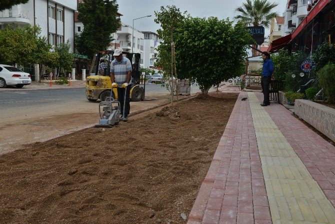 Konyaaltı Belediyesi’nden 40 Bin Metrekare Kaldırım